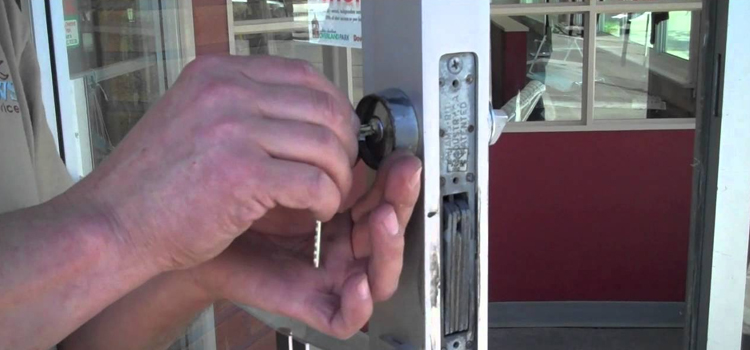 commercial door lock repair Holtville